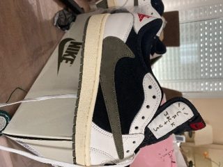 Travis Scott x Wmns Air Jordan 1 Low OG 'Olive' photo review