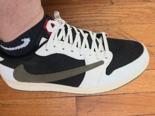 Travis Scott x Wmns Air Jordan 1 Low OG 'Olive' photo review