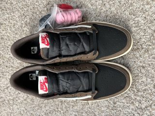 JORDAN AIR JORDAN 1 LOW Travis Scott photo review