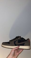 JORDAN AIR JORDAN 1 LOW Travis Scott photo review