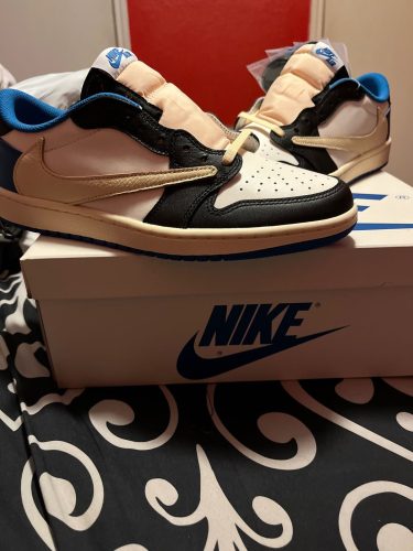 AIR JORDAN 1 X TRAVIS SCOTT  LOW OG SP photo review