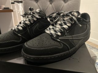 Travis Scott x Air Jordan 1 Low OG SP 'Black Phantom' photo review